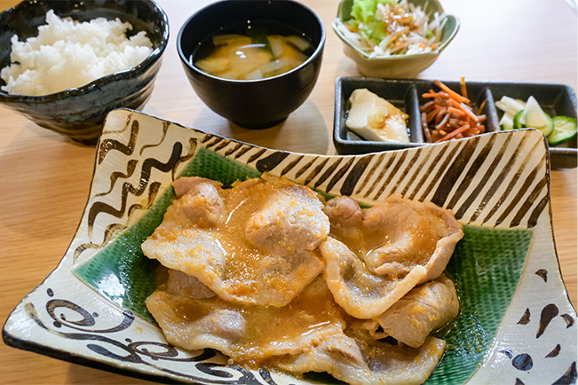 お食事処えいびい ご当地情報 三菱製紙