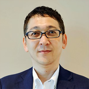 インタビュアー写真