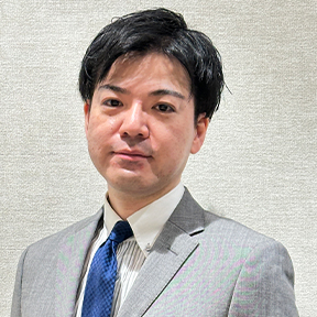 インタビュアー写真