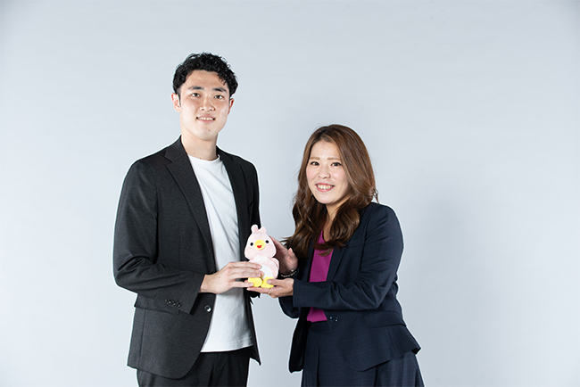 若手社員登場 メインビジュアル マンスリーみつびし